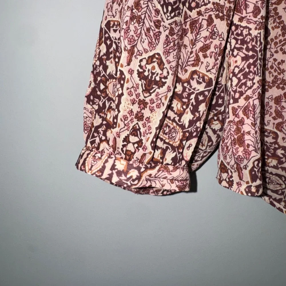 Madewell ornate medallion